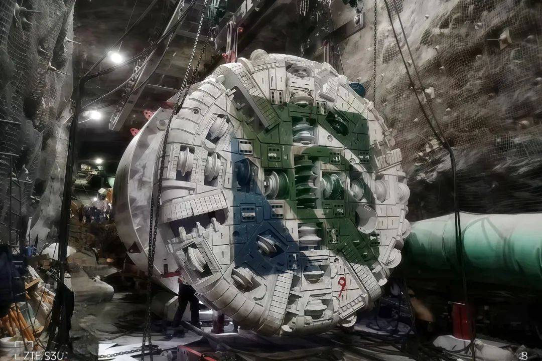 中铁装备助力平煤股份一矿“四化”建设