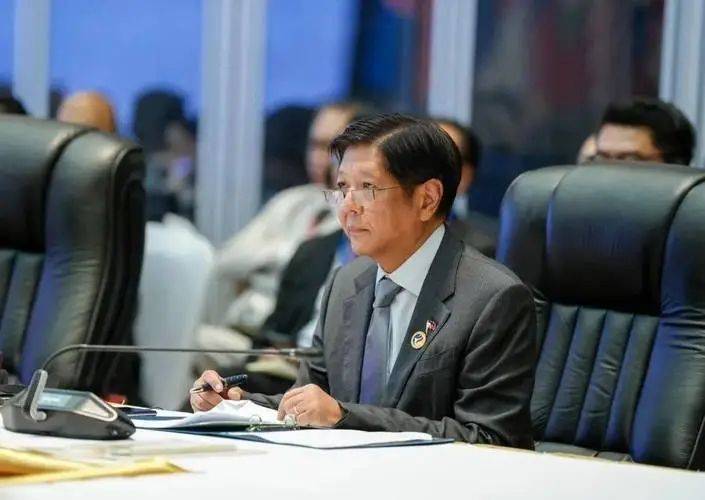 中俄又联手将了美国一军！机会来了，东盟要打算收拾“内鬼”了