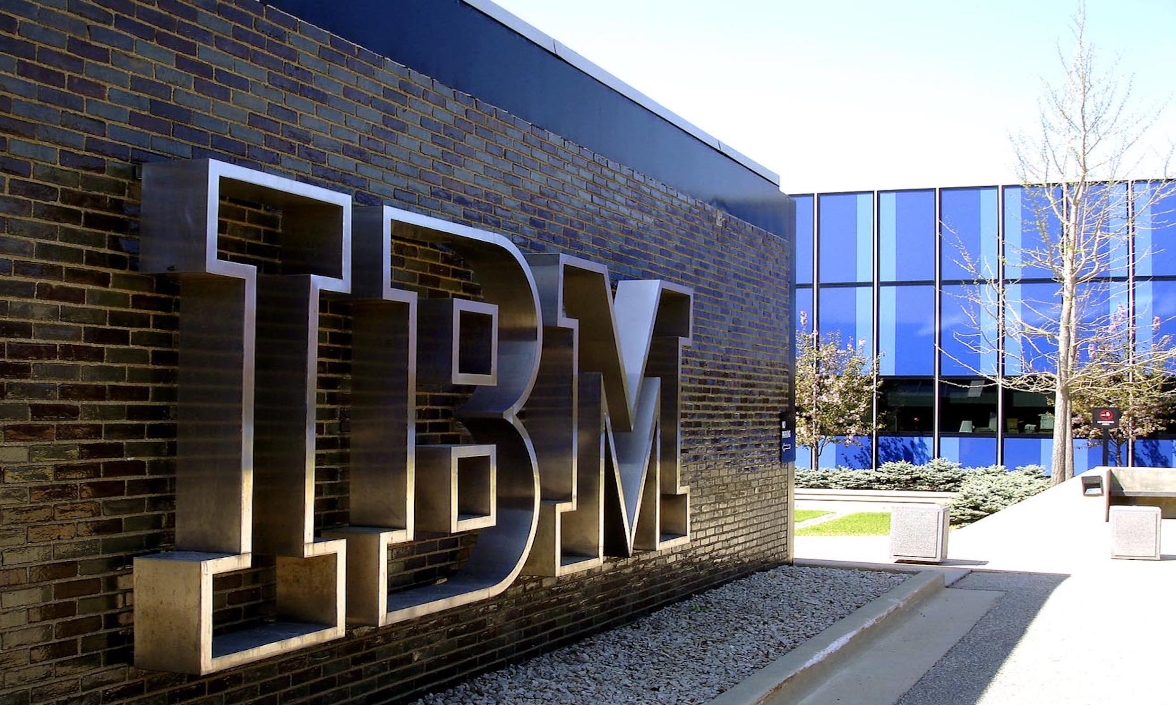 区块链ibm(区块链交易平台)